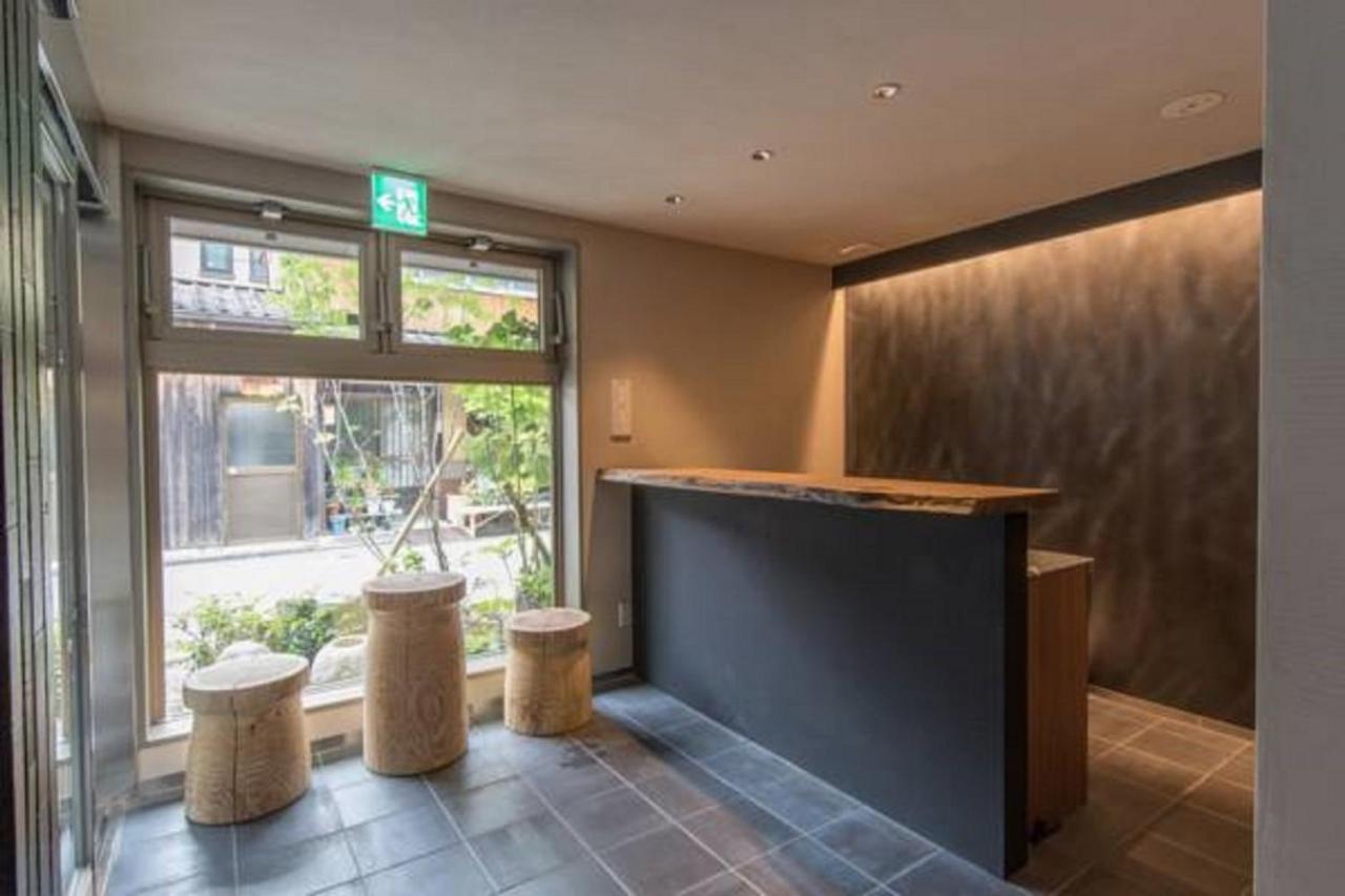 Karasuma Rokujo Hotel / Vacation Stay 3039 Kyoto Bagian luar foto